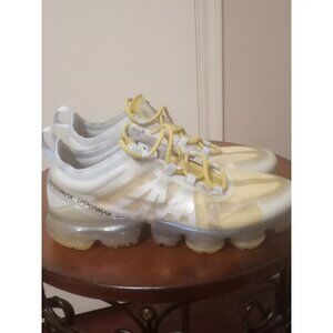 Nike Air VaporMax 2019 Womens Premium Celery Yellow Silver Sz 7 AT6817-301